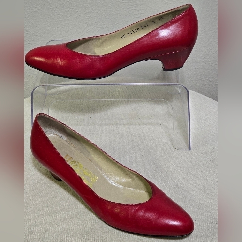 Salvatore Ferragamo Red Flats Classic Elegance